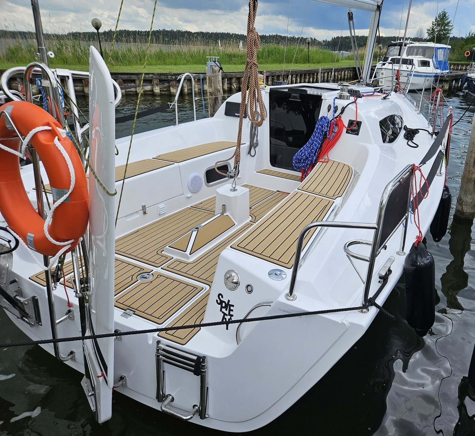 Shine Yachts 관련 사진